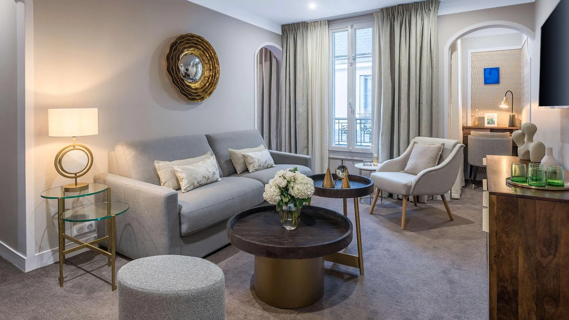 Camille Tapestry Collection By Hilton 4*