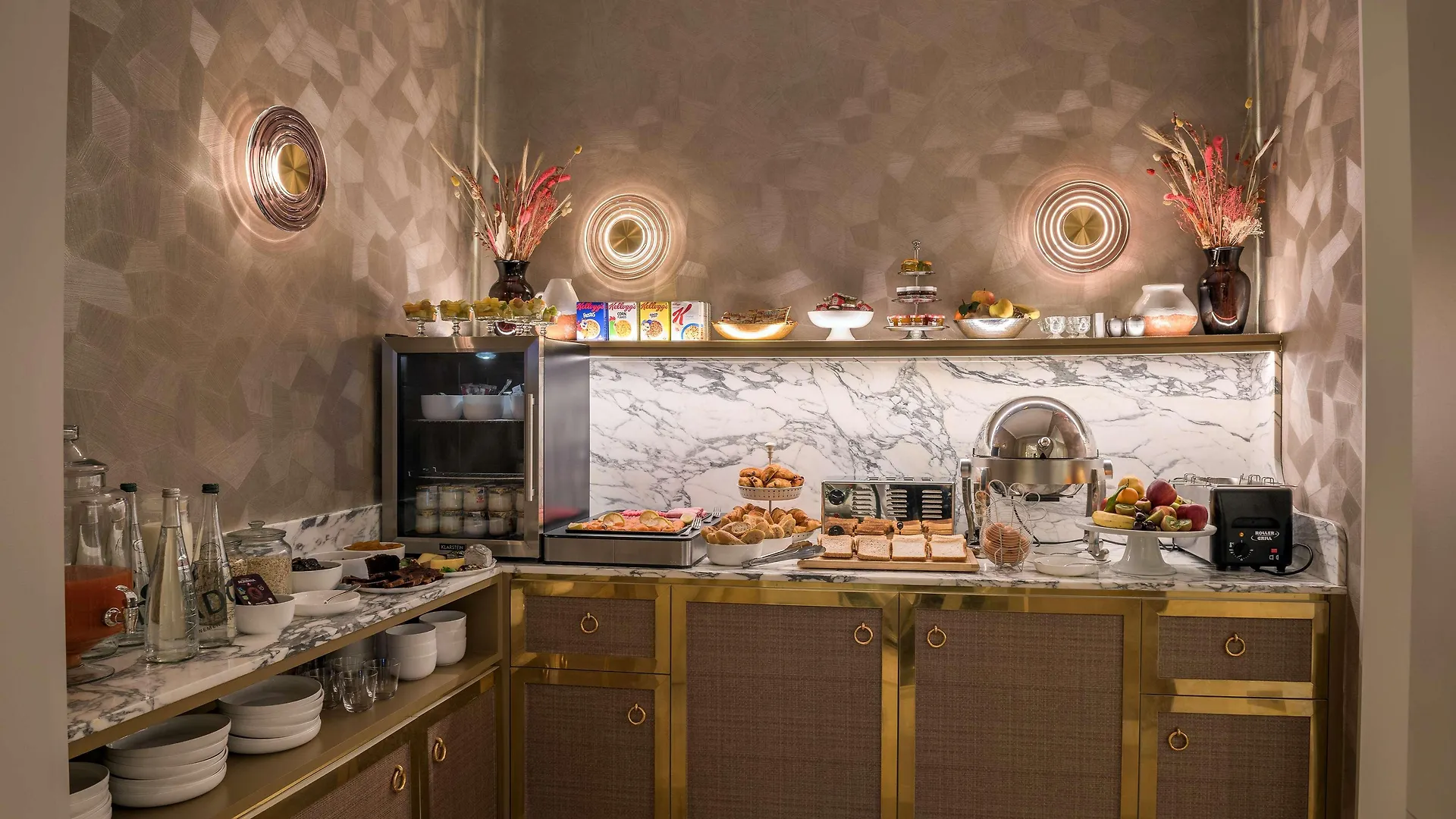 Hotel Camille Tapestry Collection By Hilton Paris