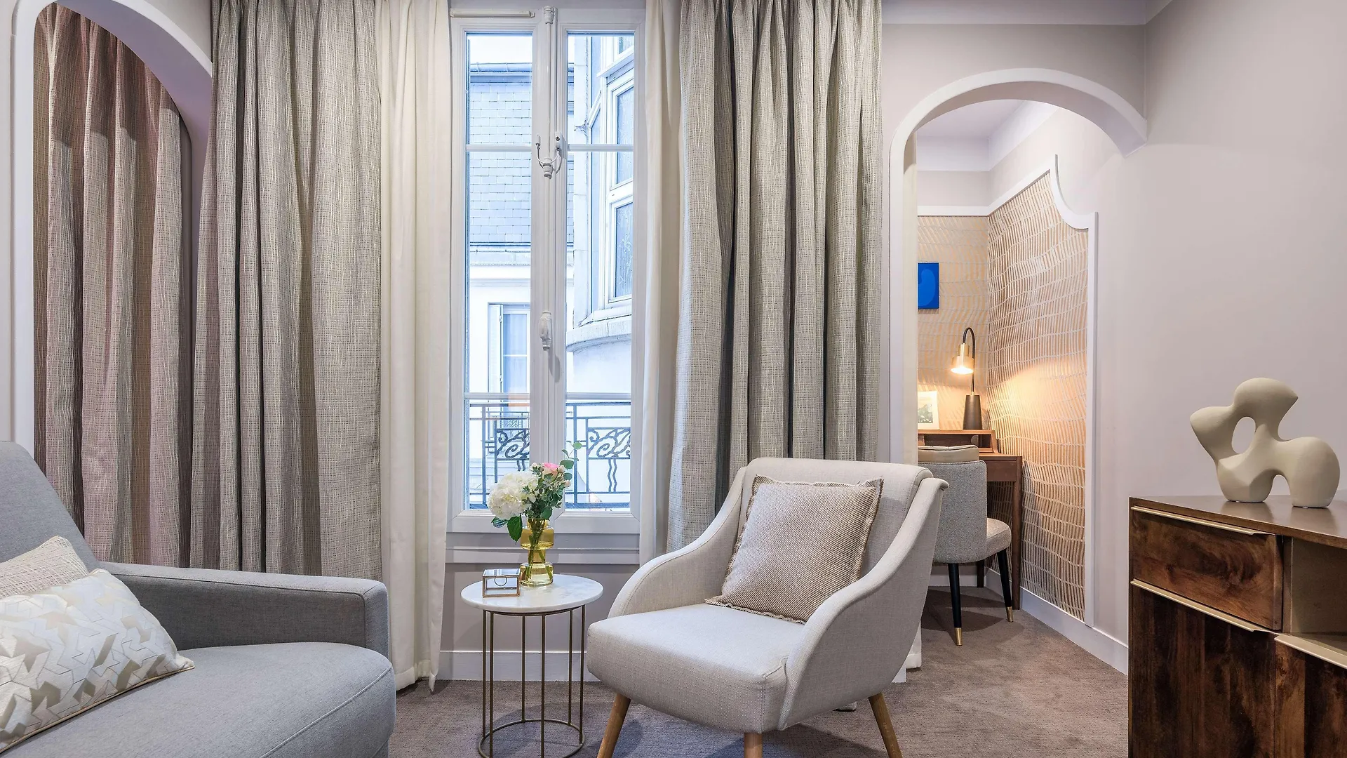 Hotel Camille Tapestry Collection By Hilton